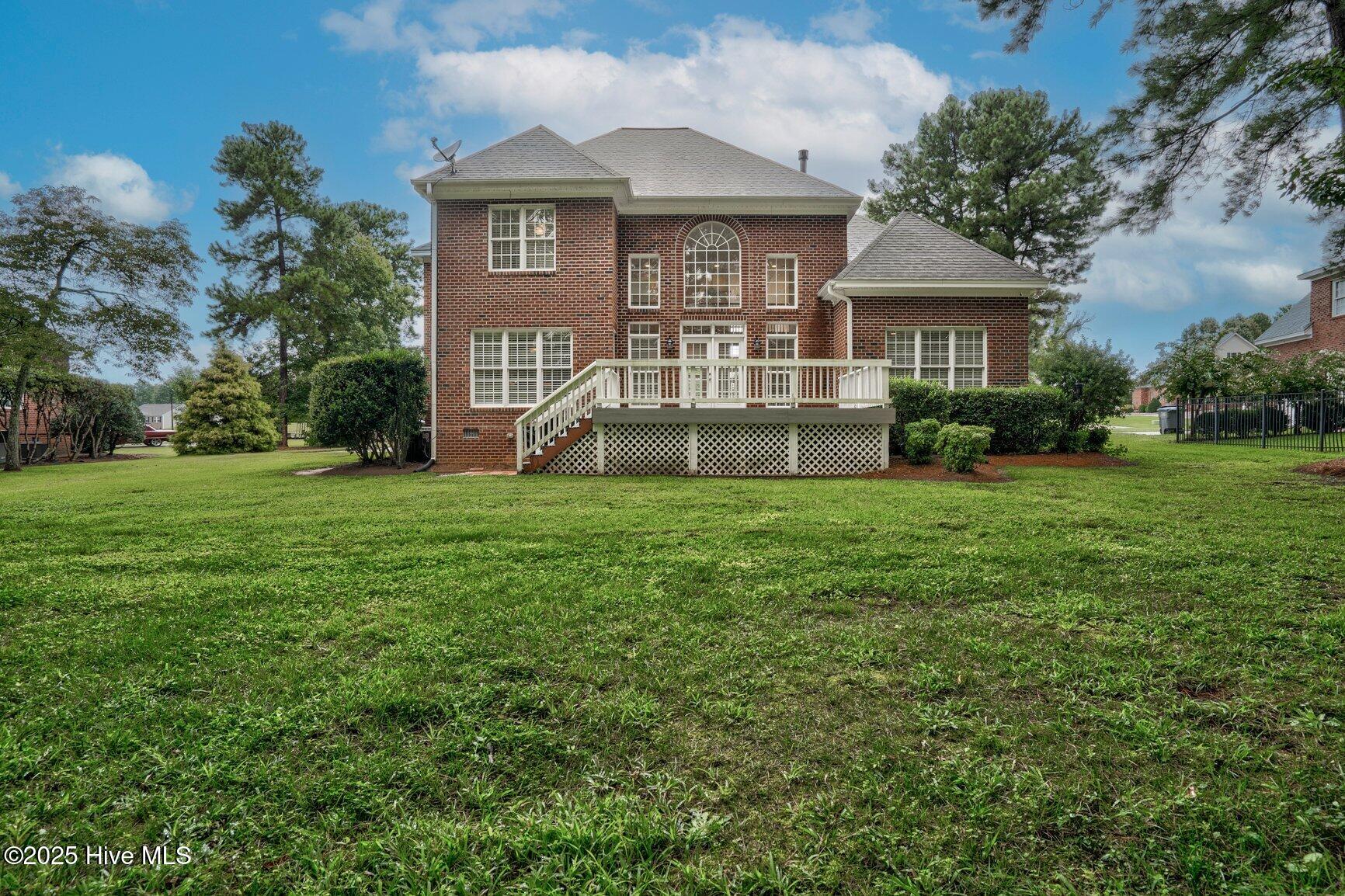 1119 Falling River Walk