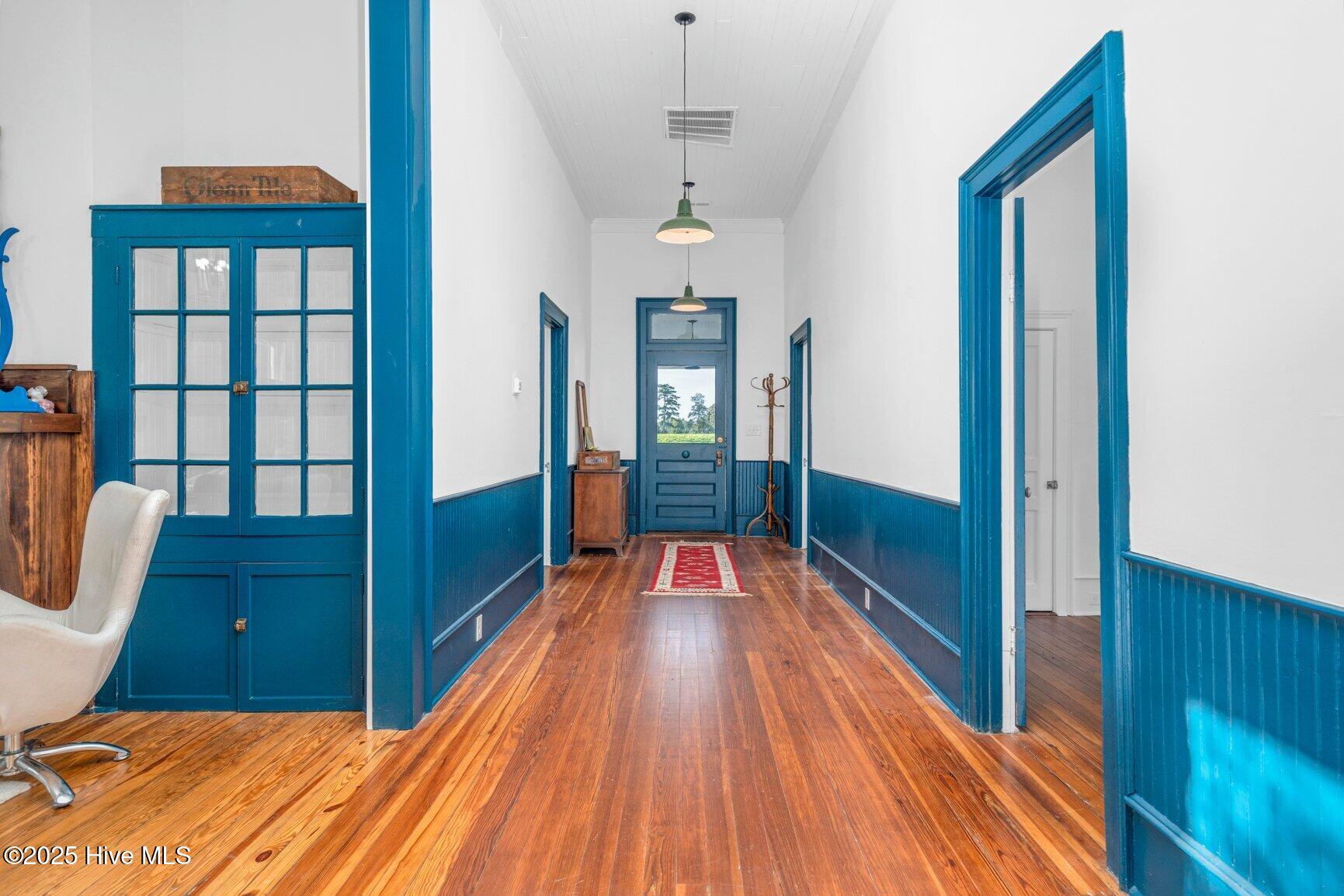 206 W Blalock Road
