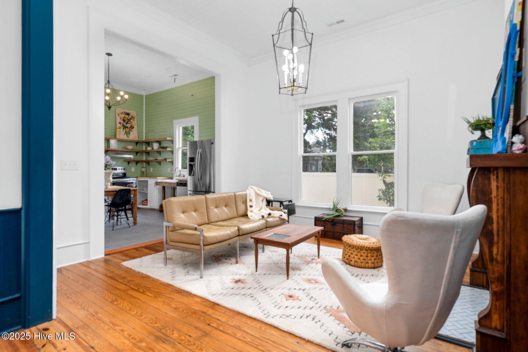 206 W Blalock Road