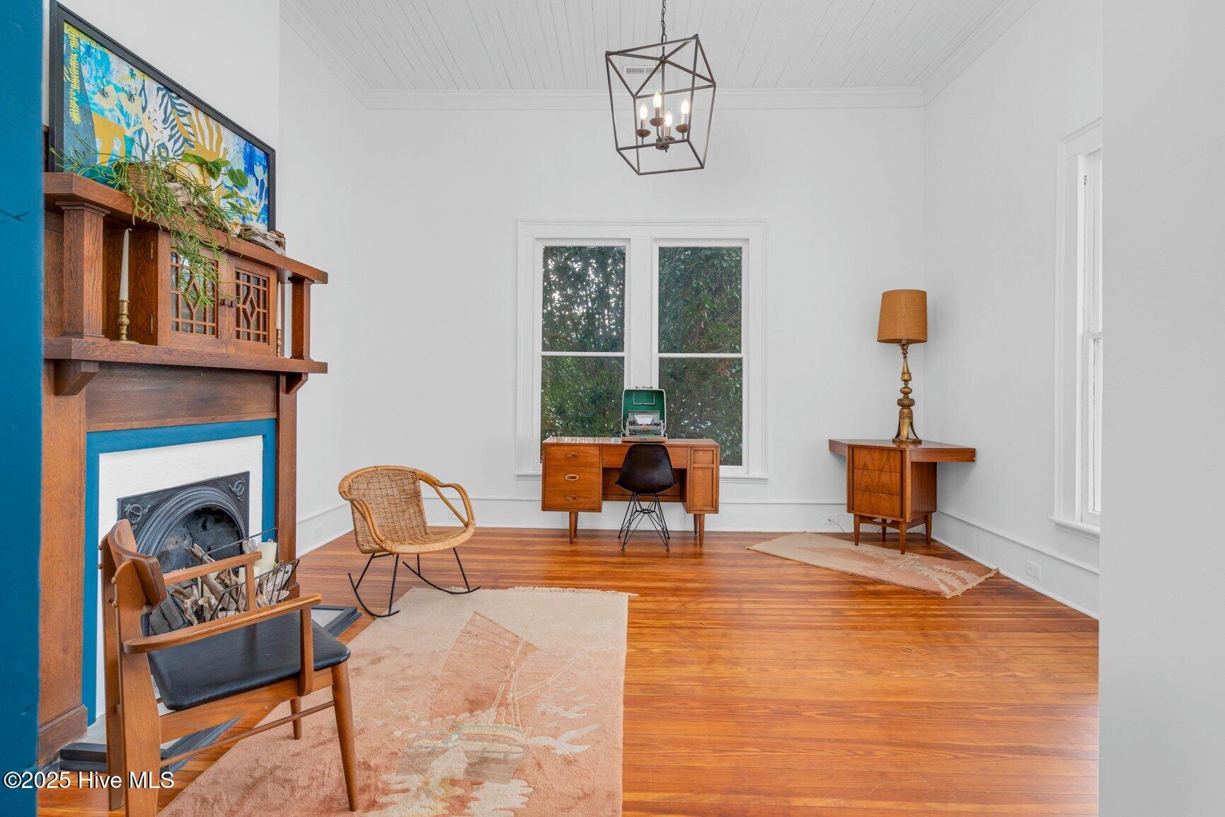 206 W Blalock Road