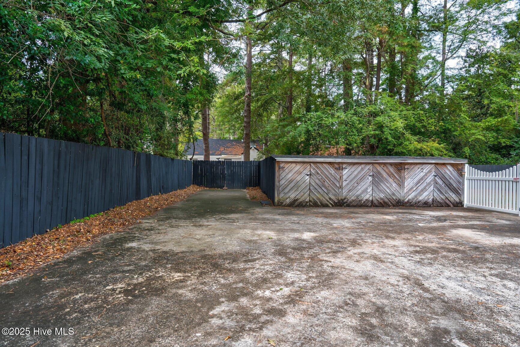 616 Glenn Avenue