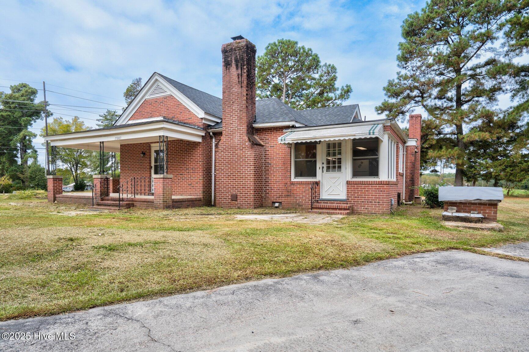 7100 Hunter Hill Road