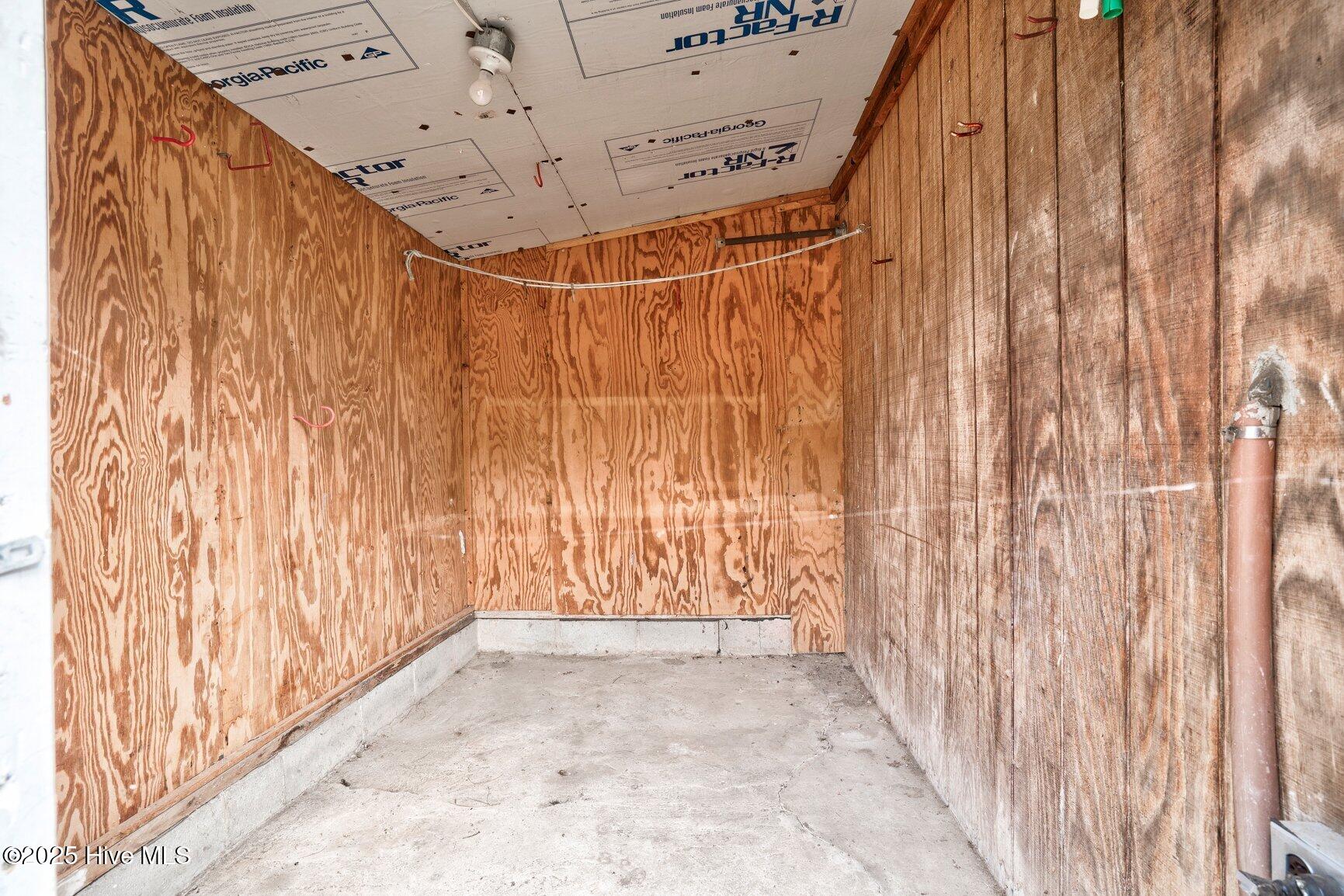 7100 Hunter Hill Road