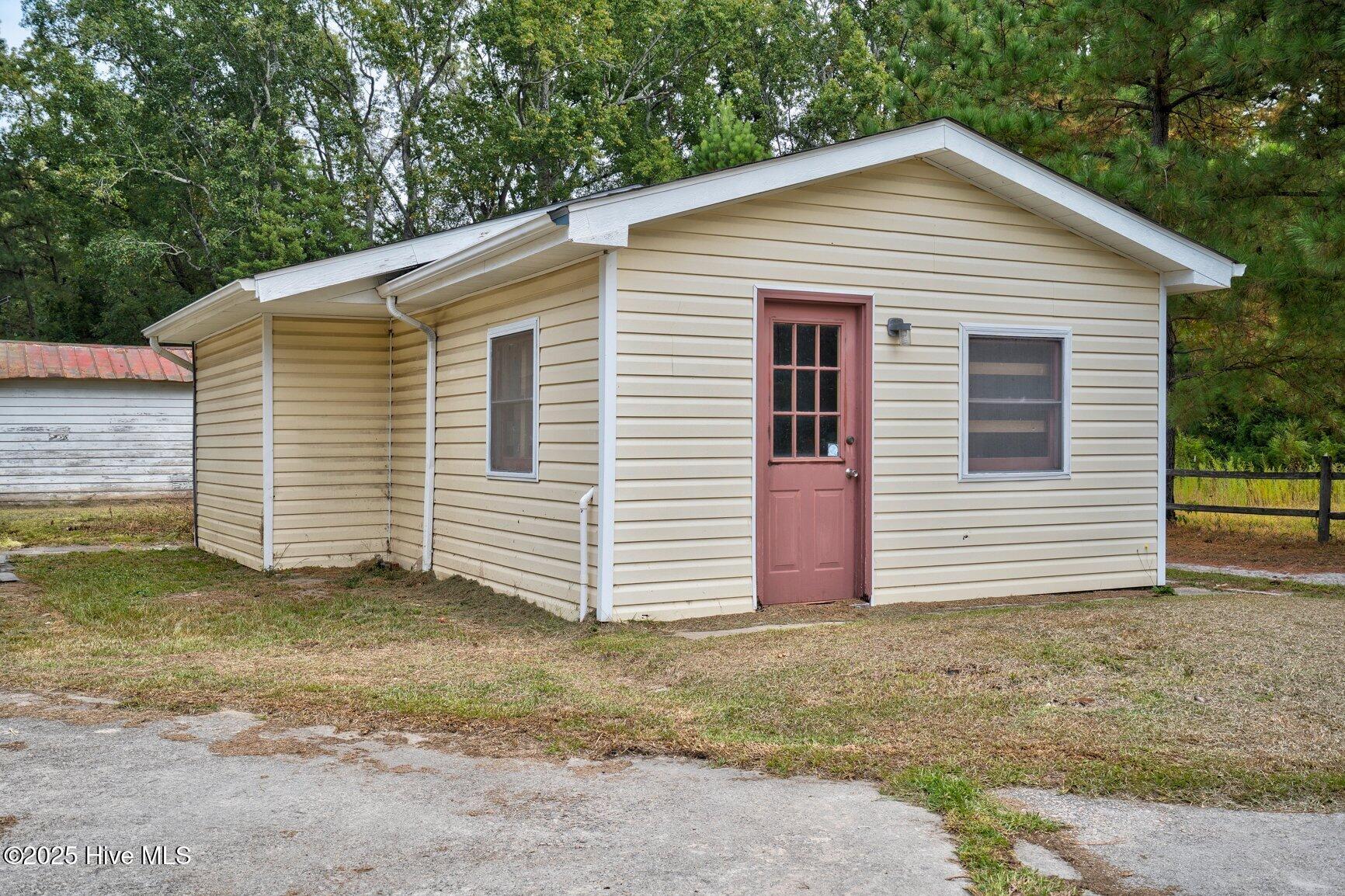 7100 Hunter Hill Road