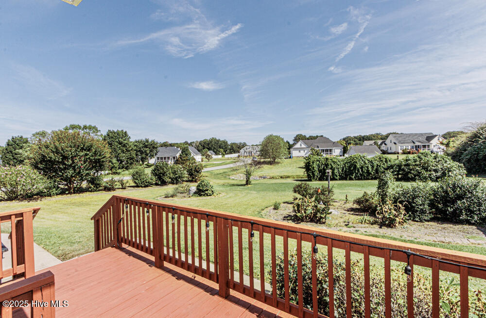 1565 Glen Eagles Court
