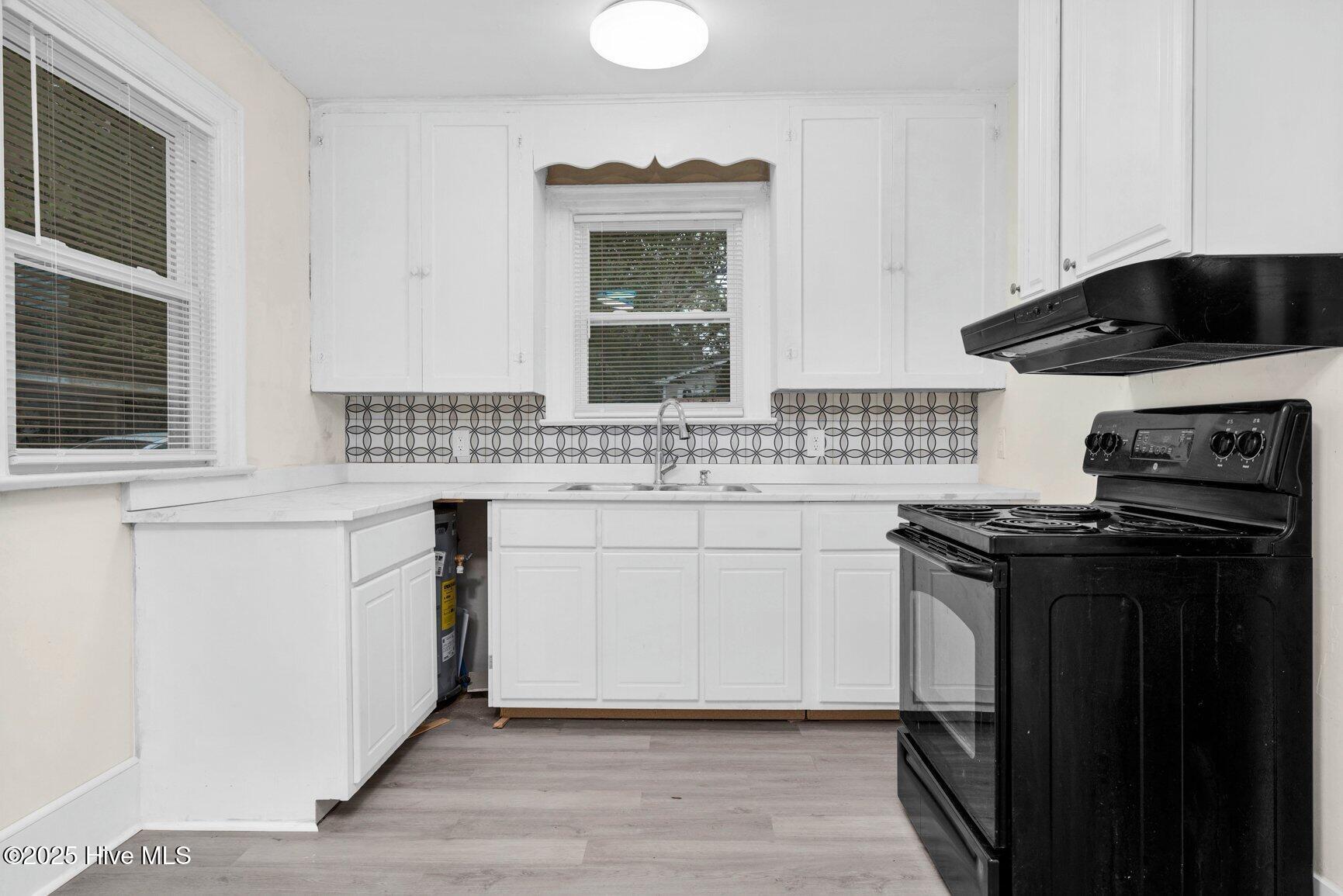 541 N Daughtry Street