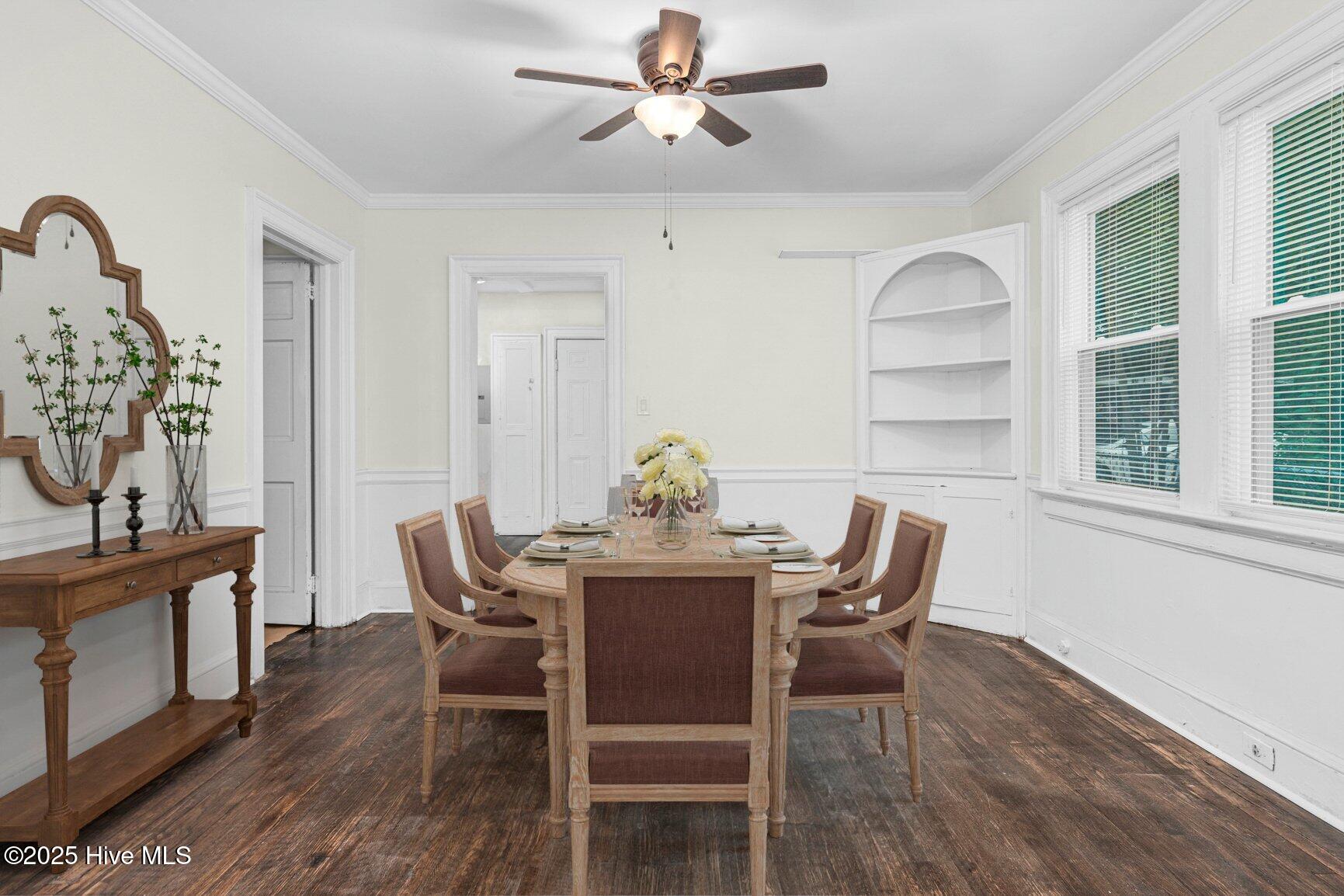 541 N Daughtry Street