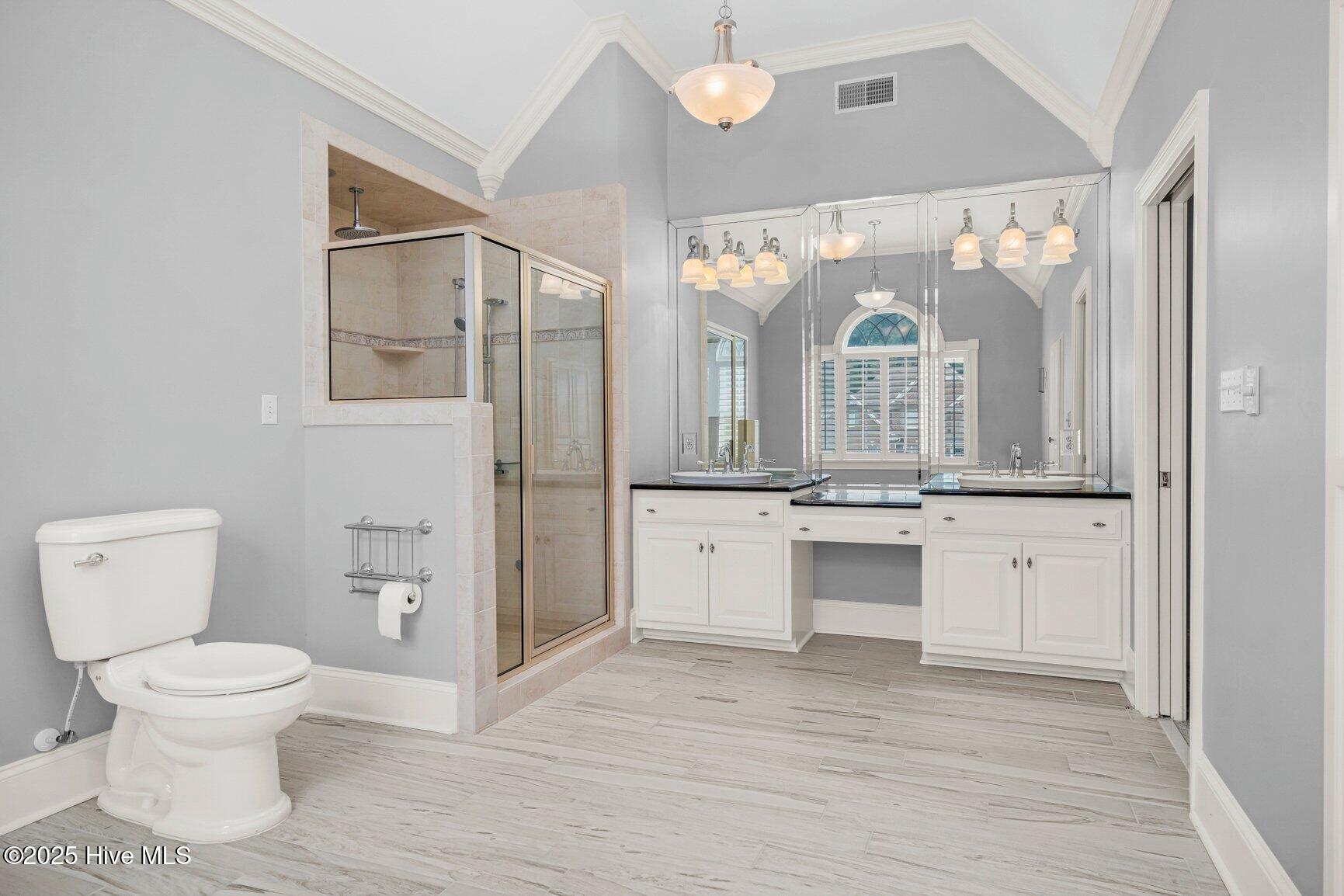 3821 Mansfield Drive