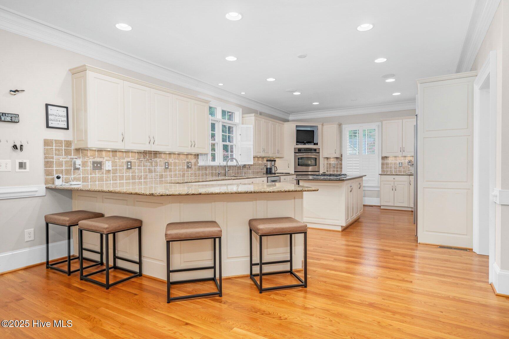 3821 Mansfield Drive