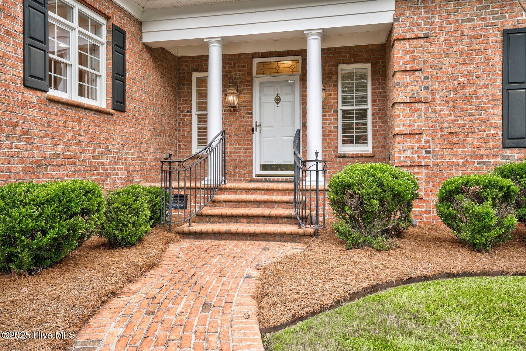 3821 Mansfield Drive