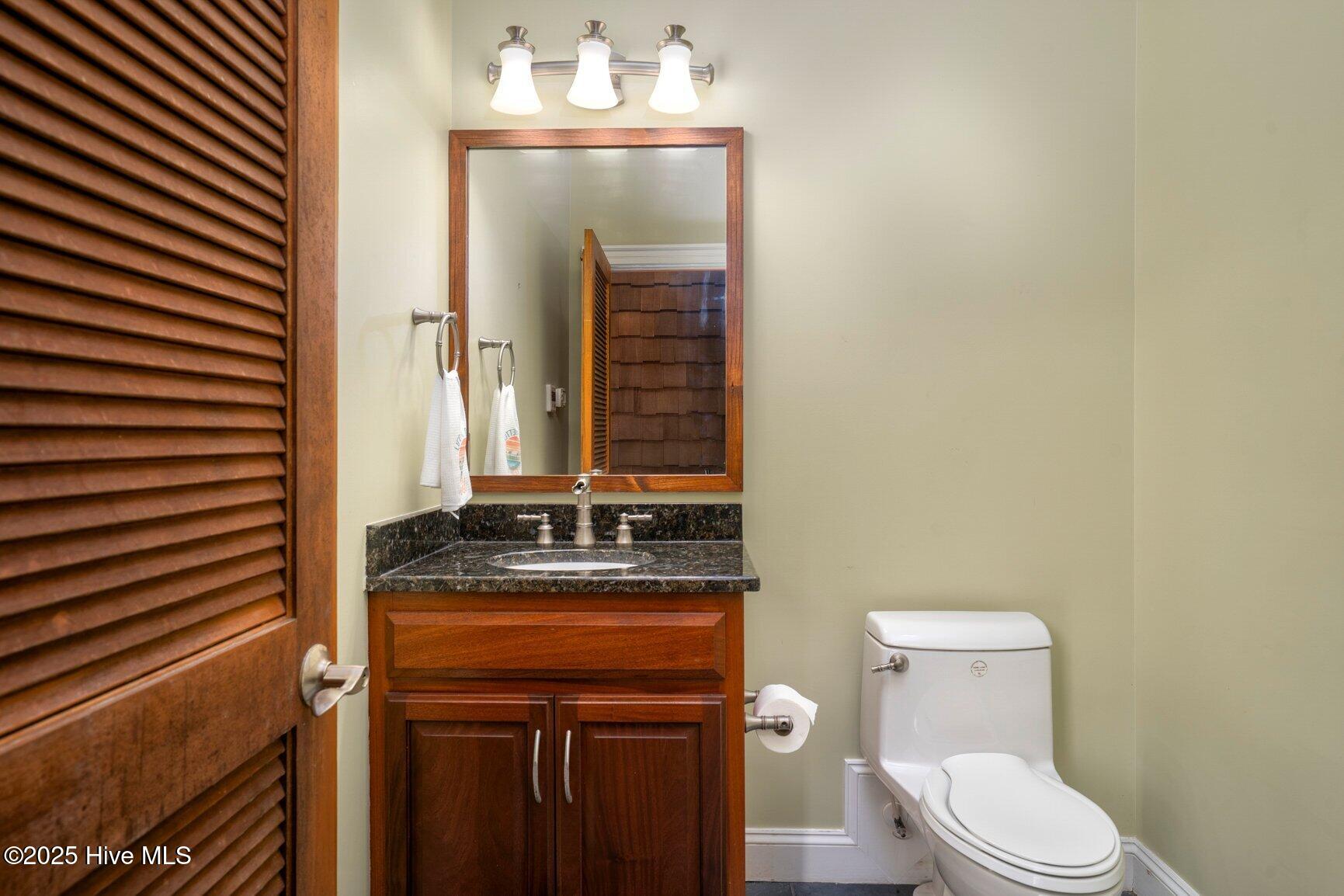 3821 Mansfield Drive