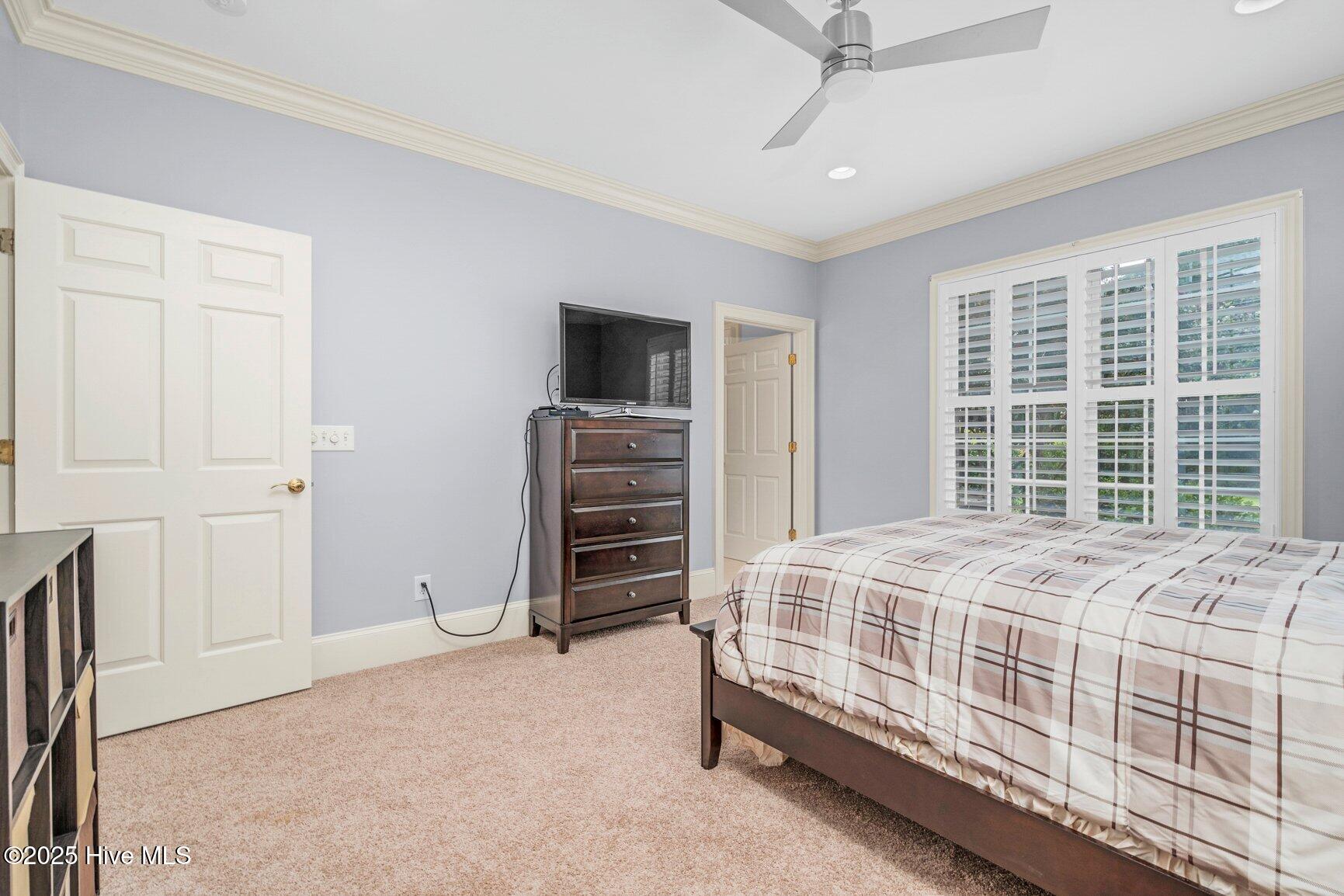 3821 Mansfield Drive