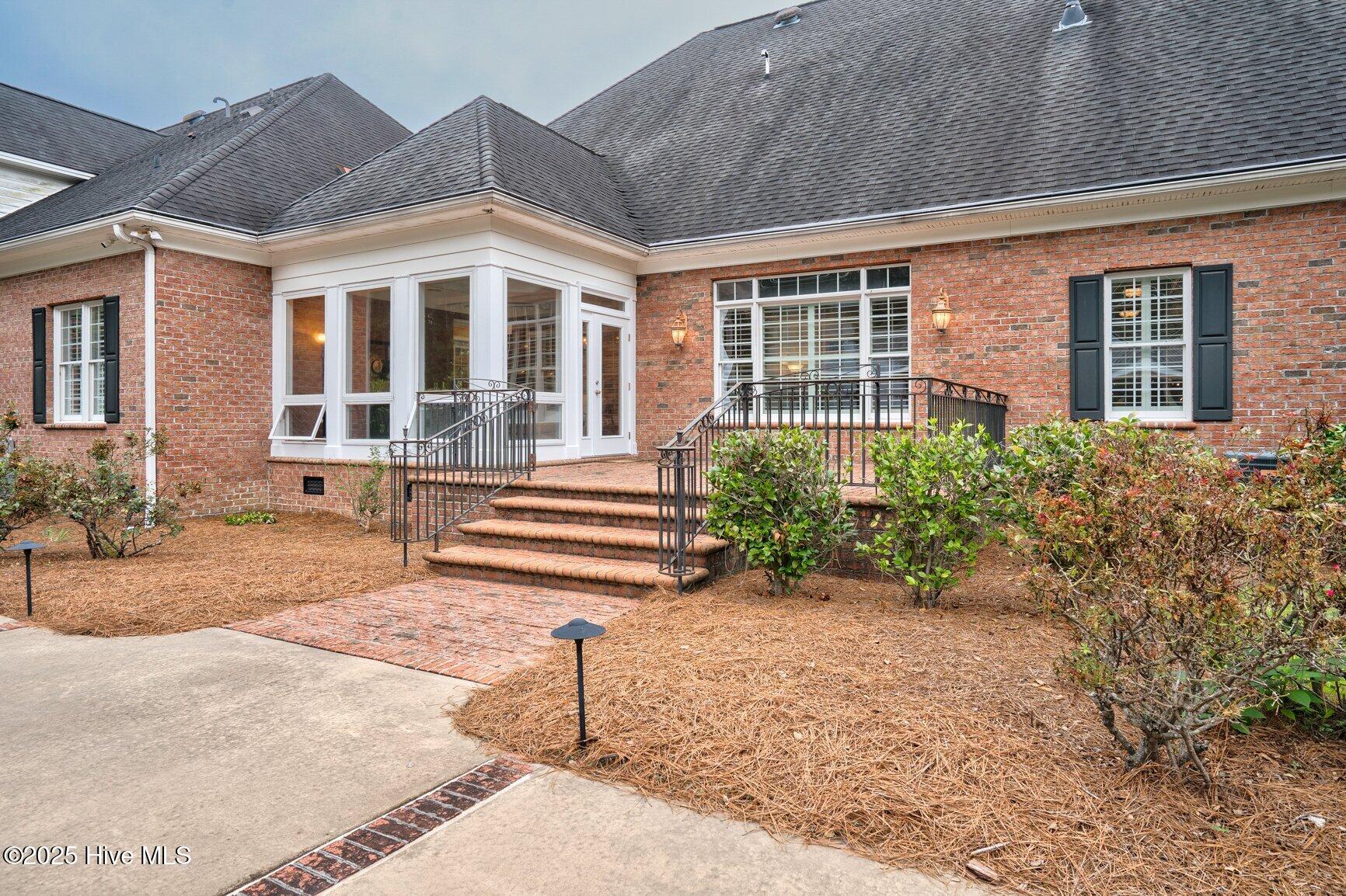 3821 Mansfield Drive