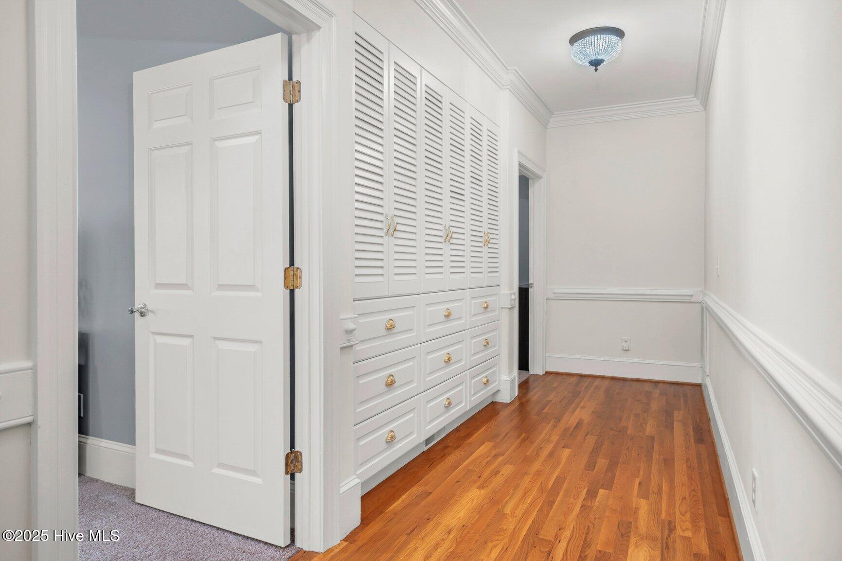 3821 Mansfield Drive