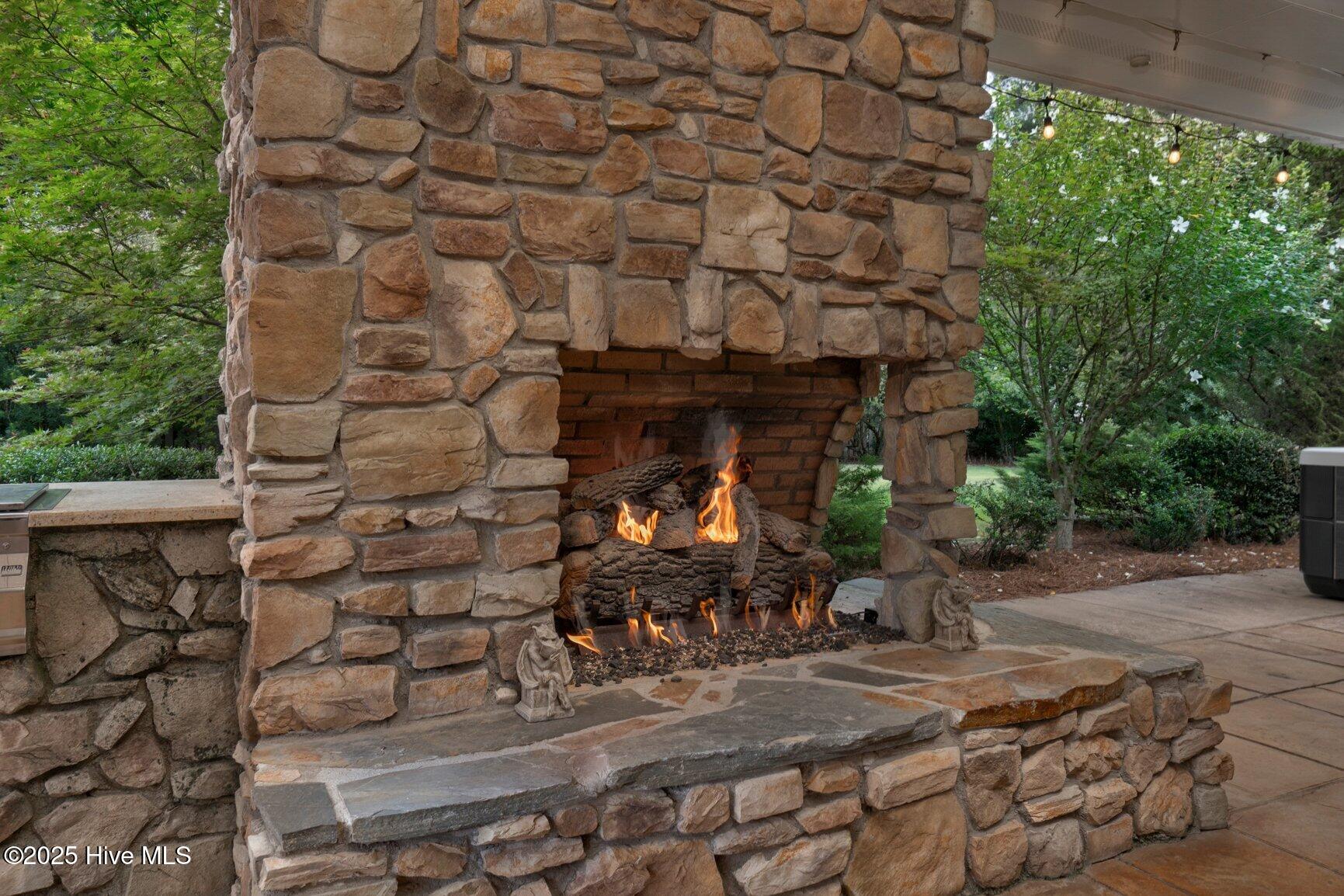 3821 Mansfield Drive