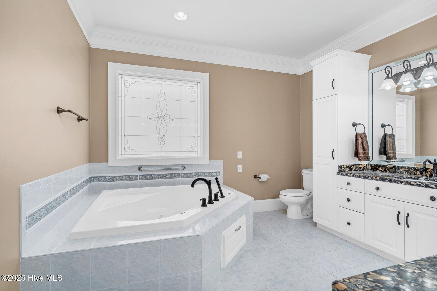 3821 Mansfield Drive