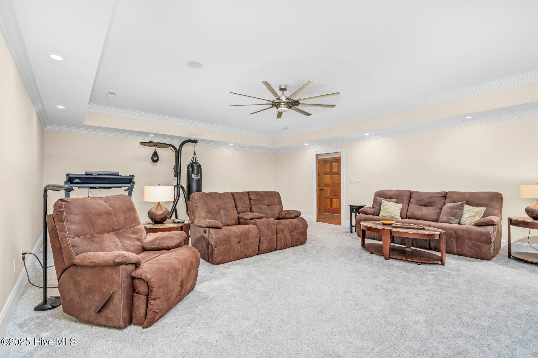 3821 Mansfield Drive