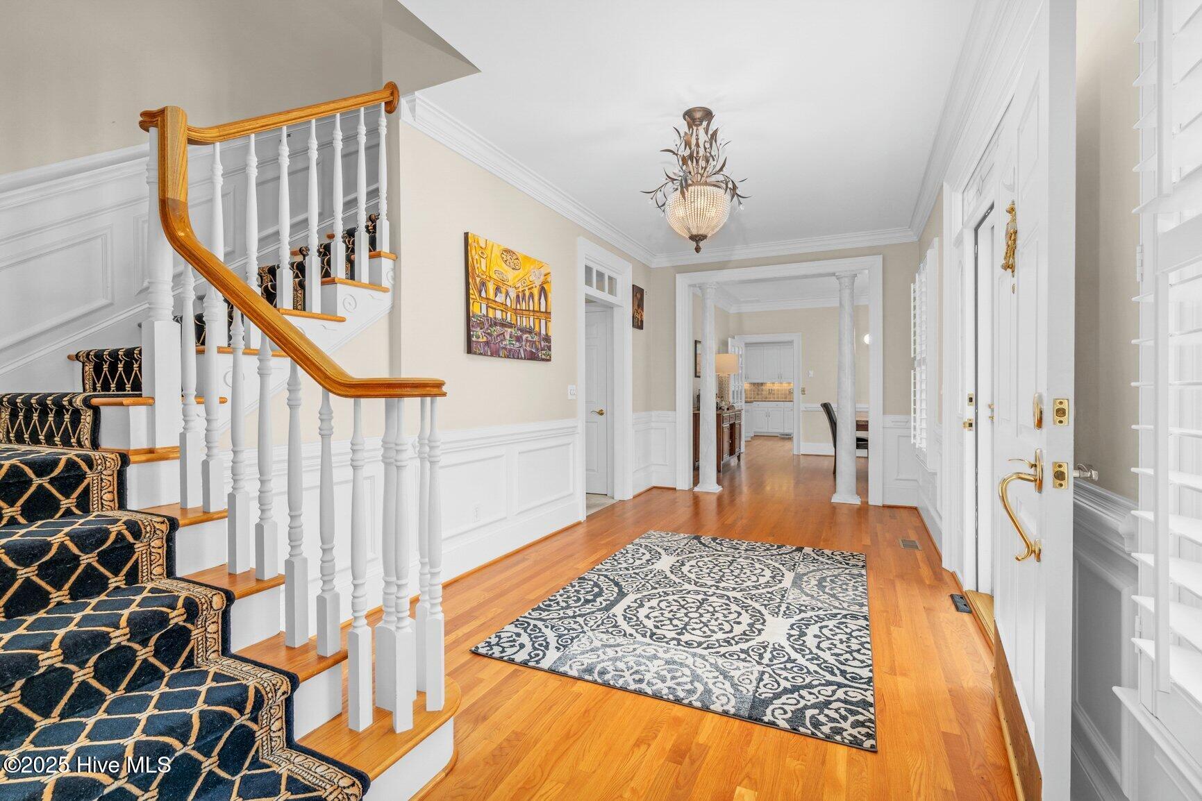 3821 Mansfield Drive