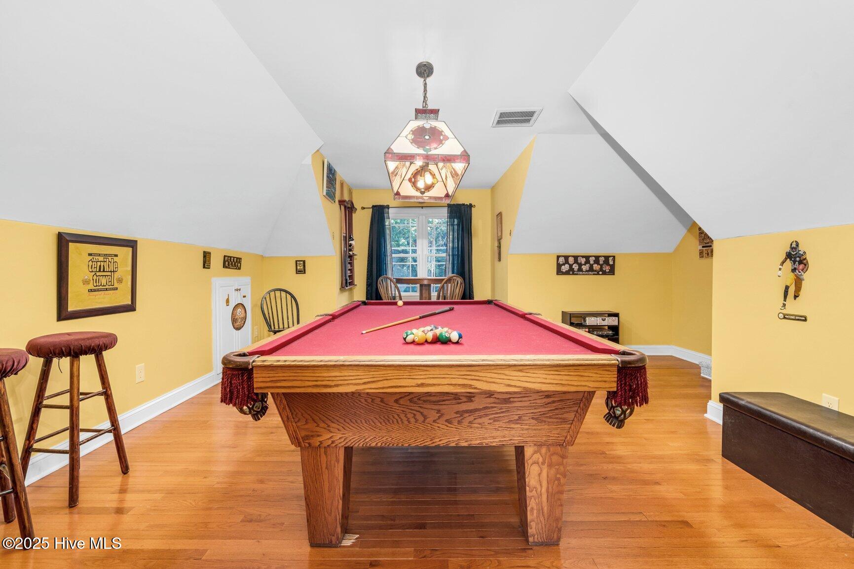 3411 W Hampton Drive