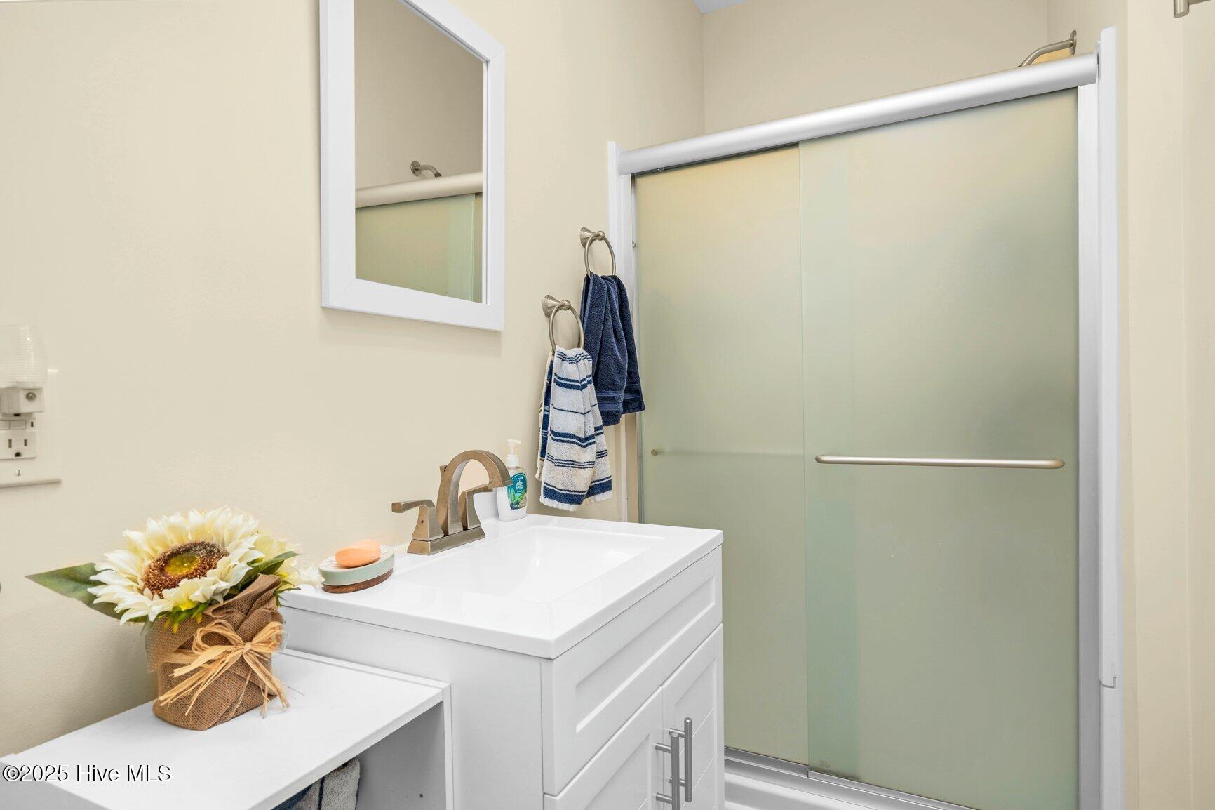 3580 Lonesome Pine Road