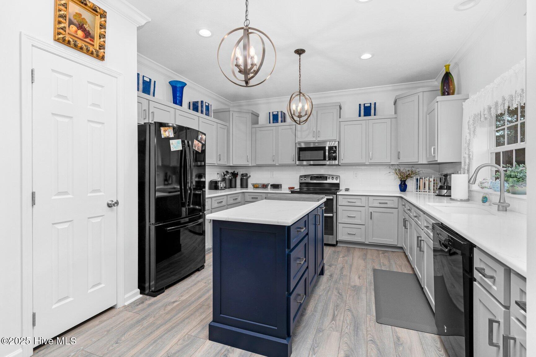 3580 Lonesome Pine Road