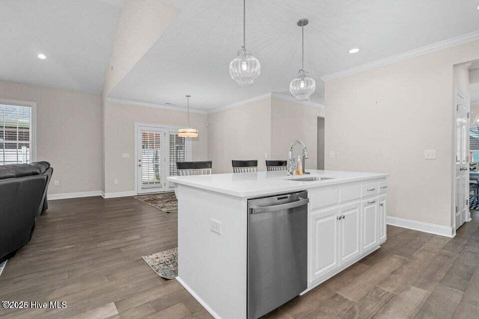 155 Ladybank