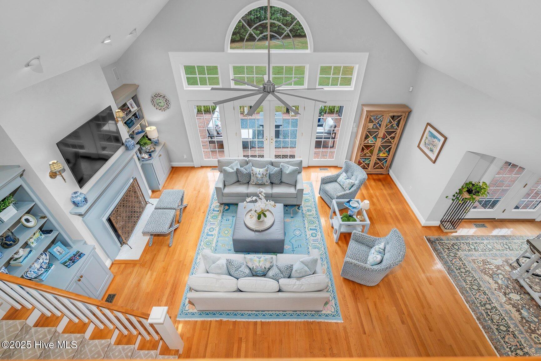 113 Whitby Court