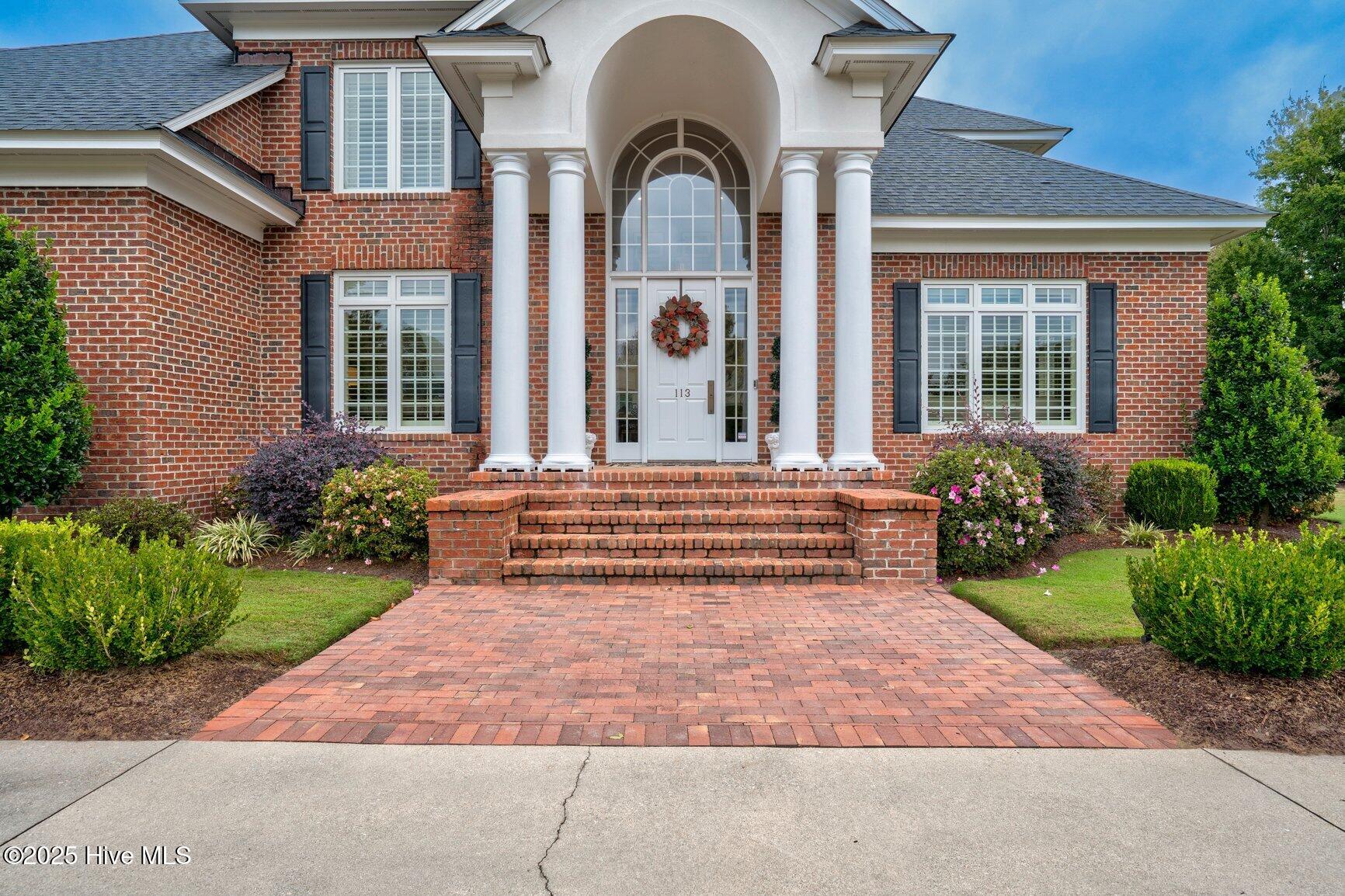 113 Whitby Court