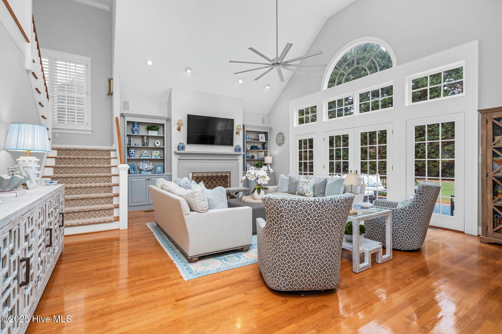 113 Whitby Court