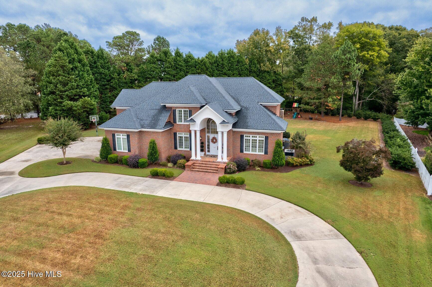 113 Whitby Court