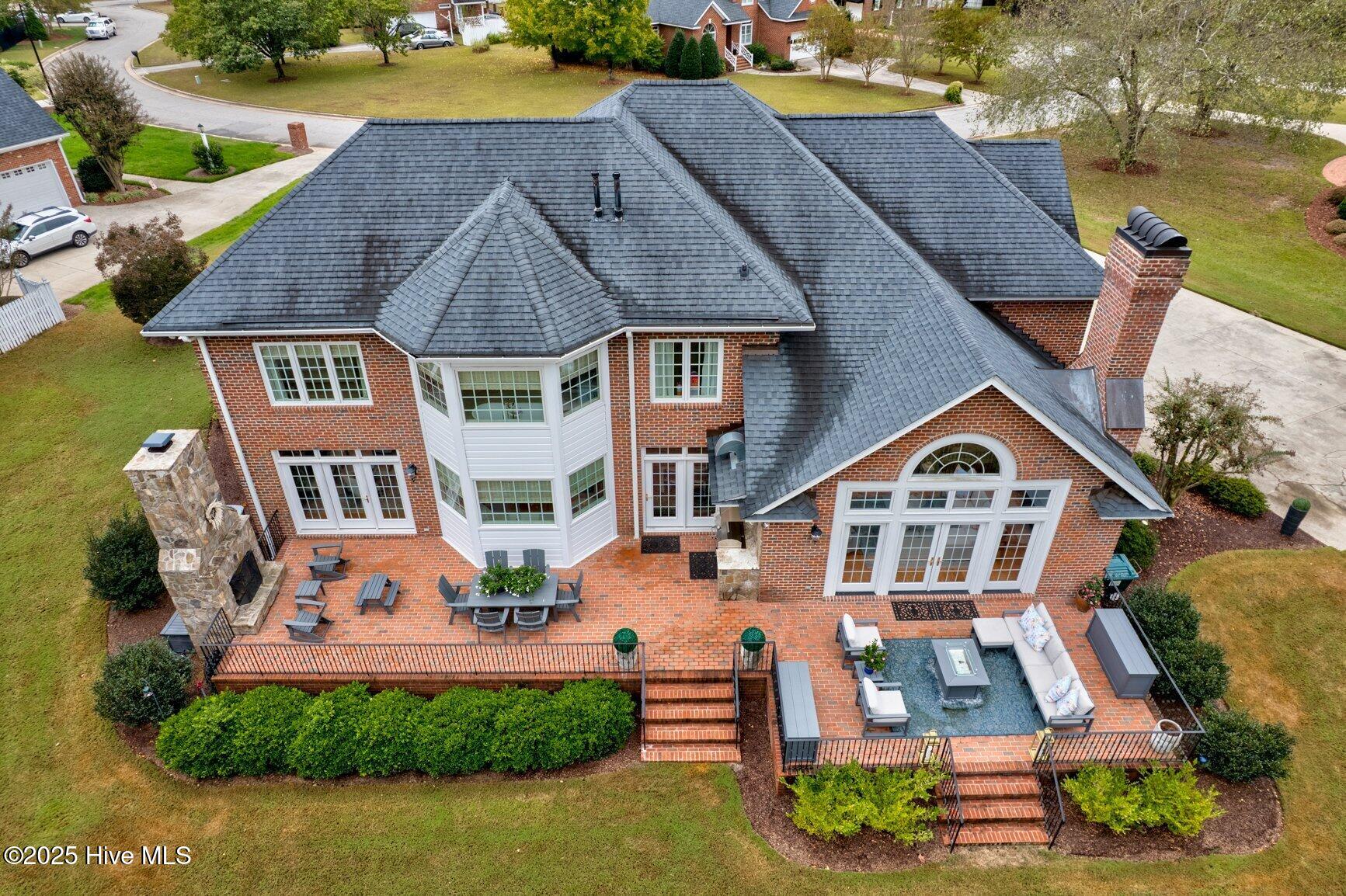 113 Whitby Court