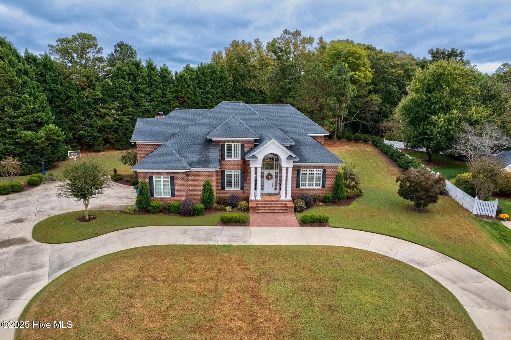 113 Whitby Court