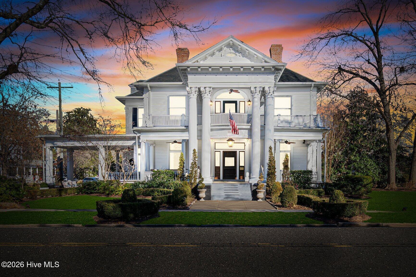 1109 N Main Street