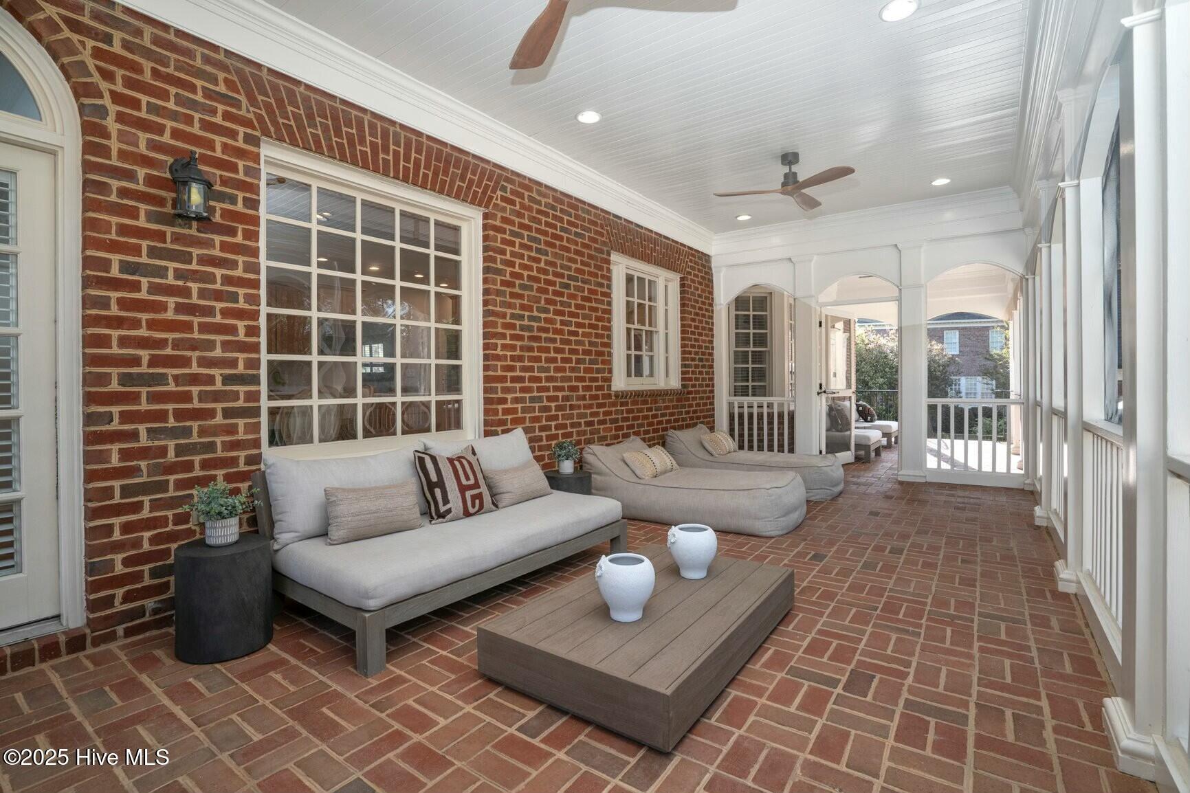 3001 Greystone Drive