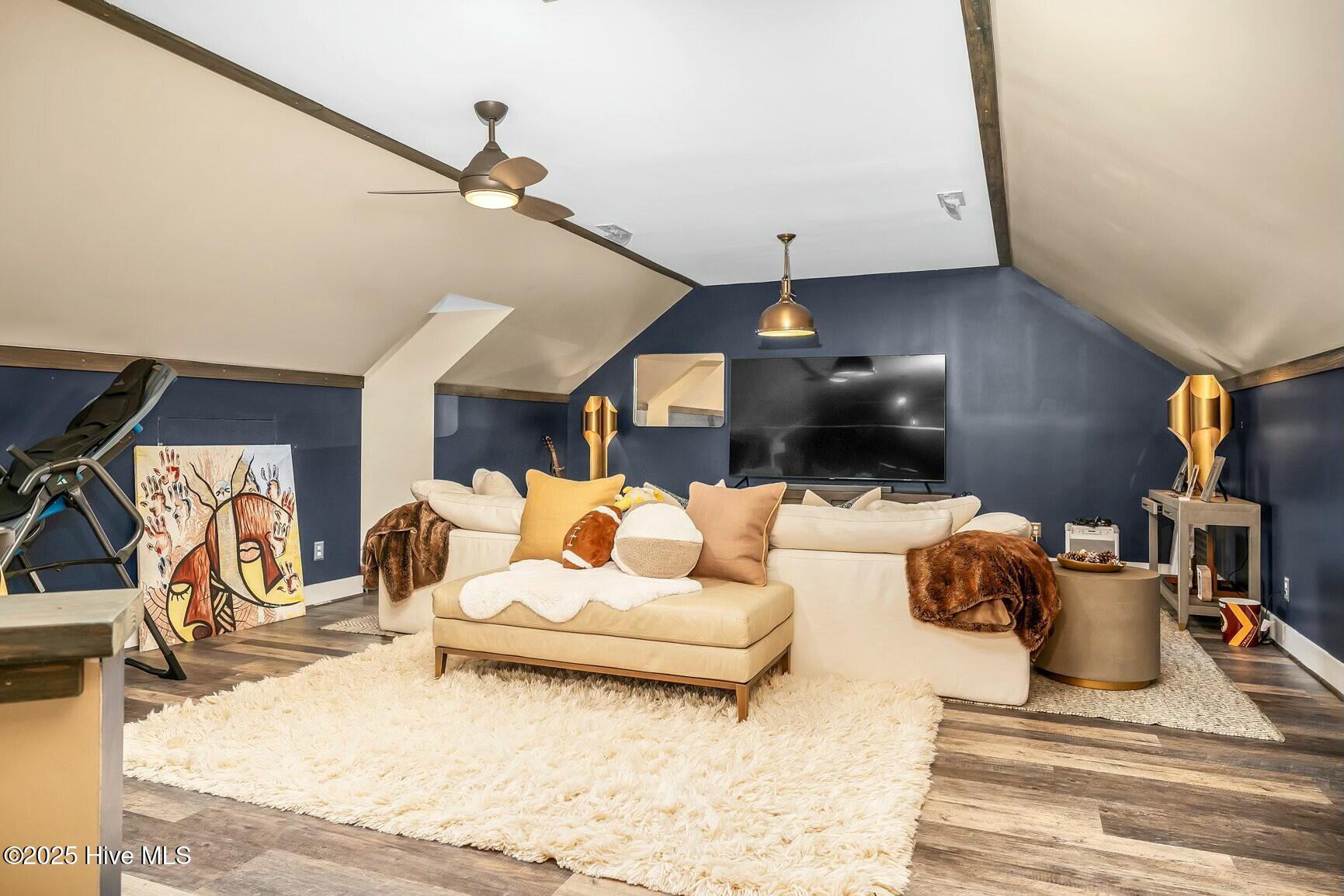 3001 Greystone Drive