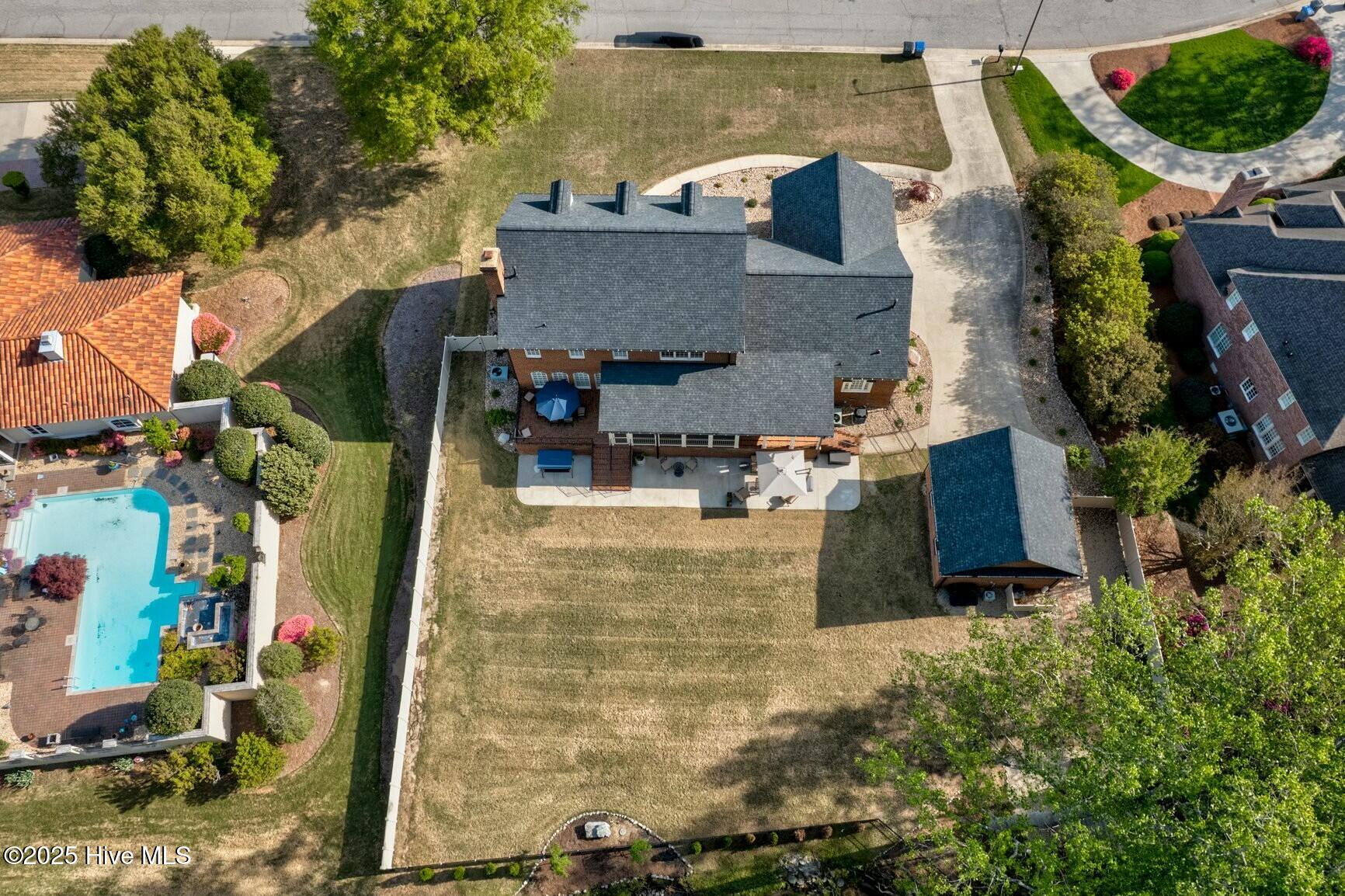 3001 Greystone Drive