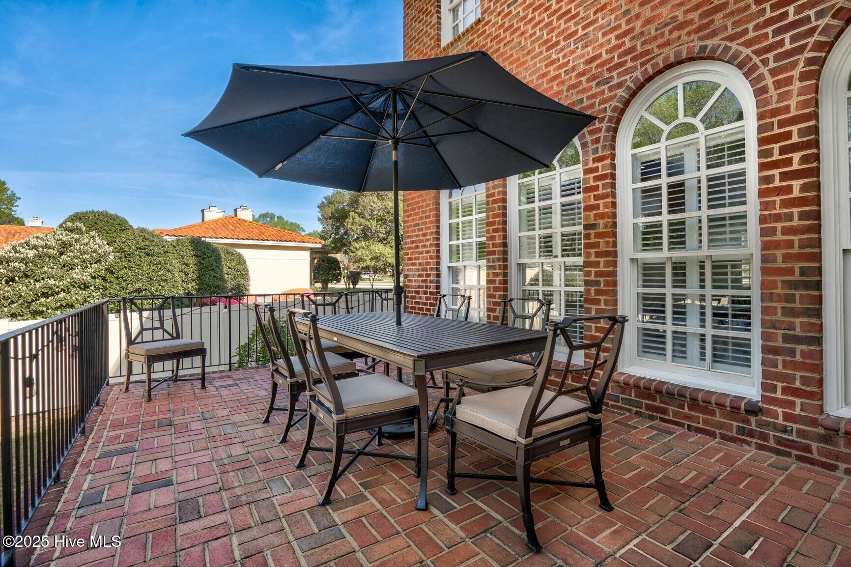 3001 Greystone Drive