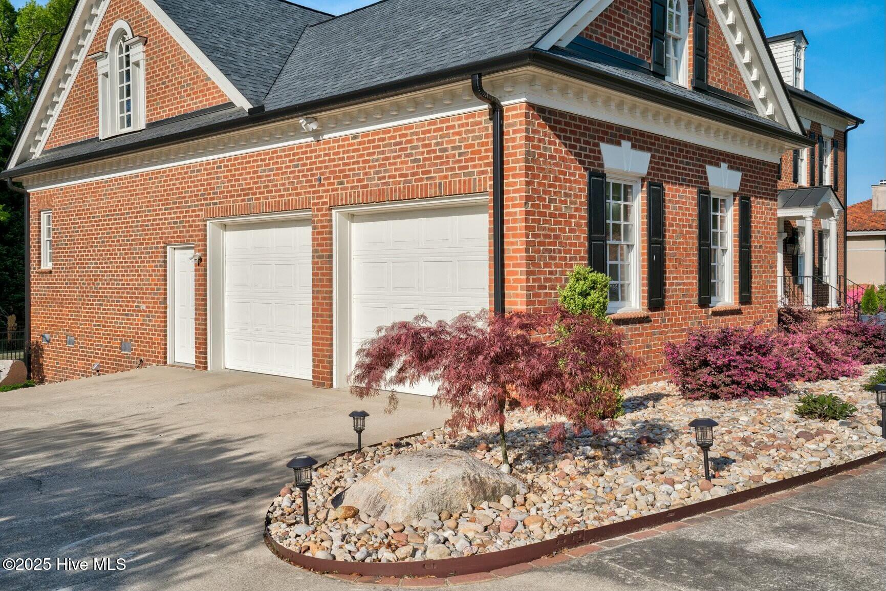 3001 Greystone Drive