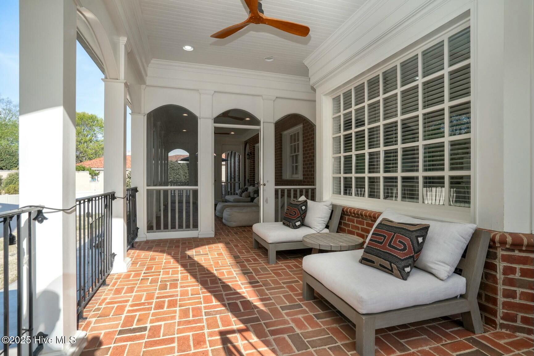 3001 Greystone Drive