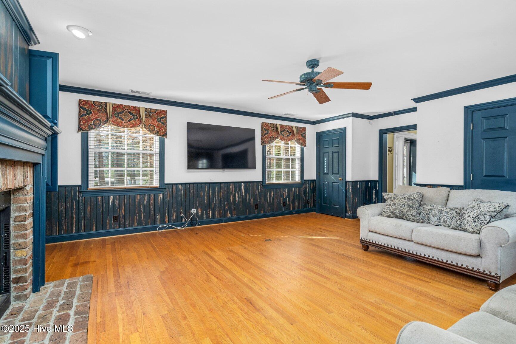 715 Evergreen Road