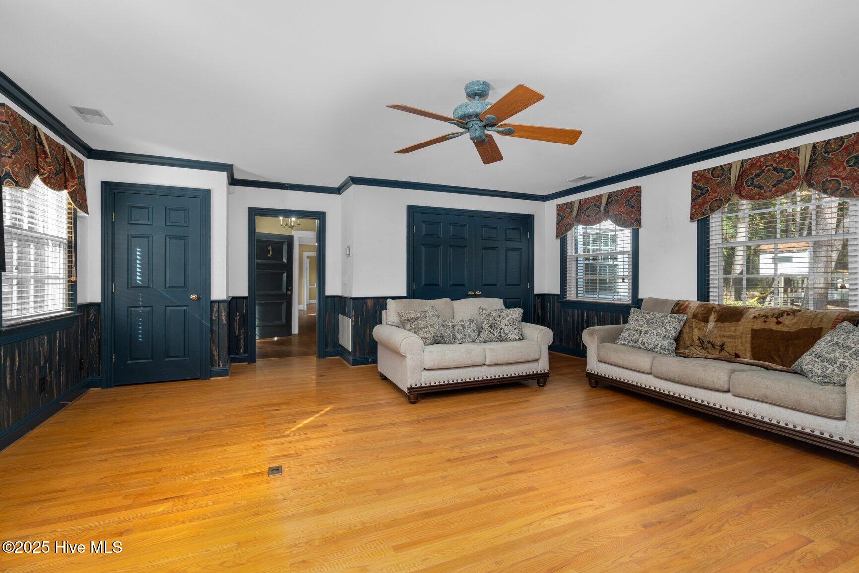 715 Evergreen Road