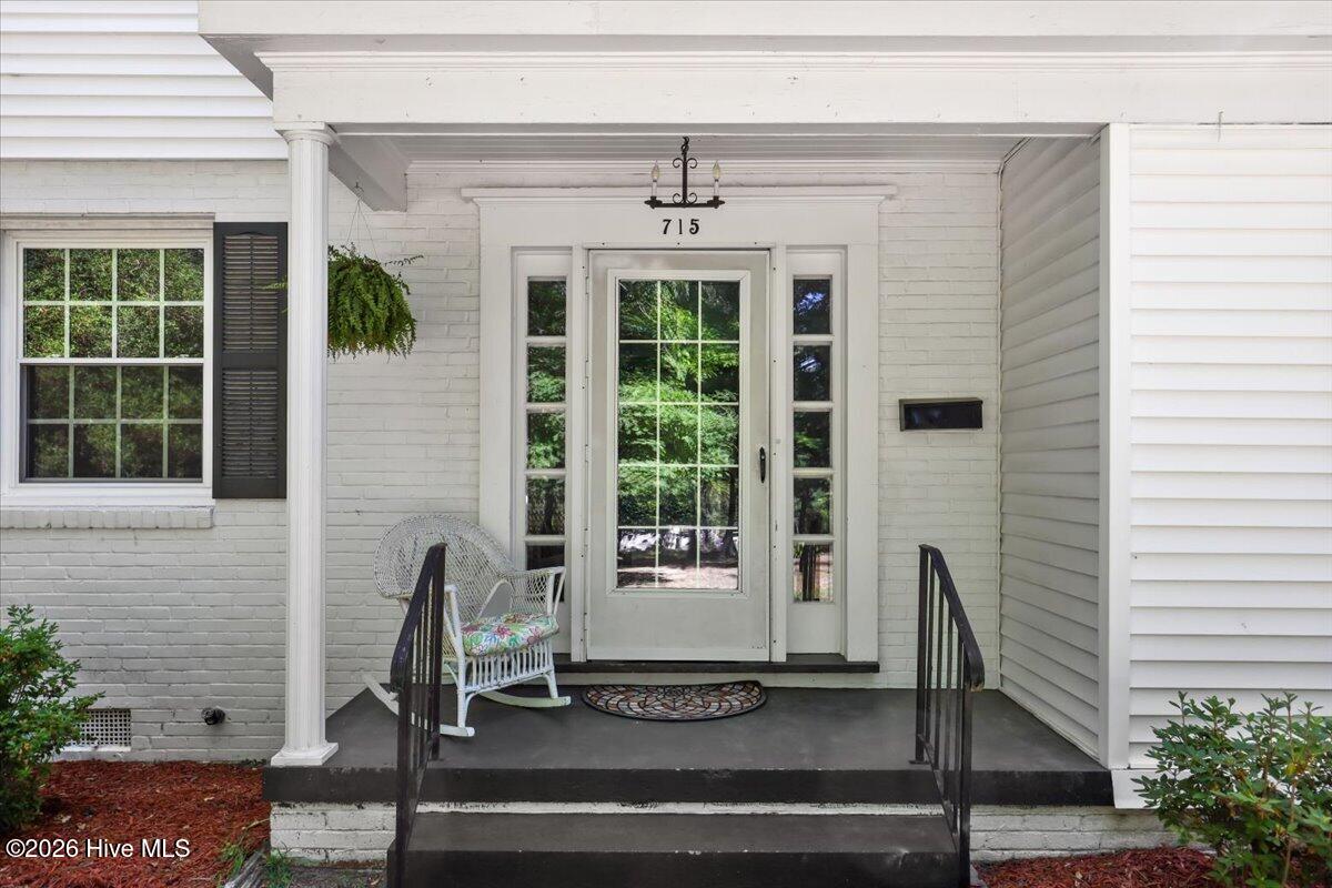715 Evergreen Road