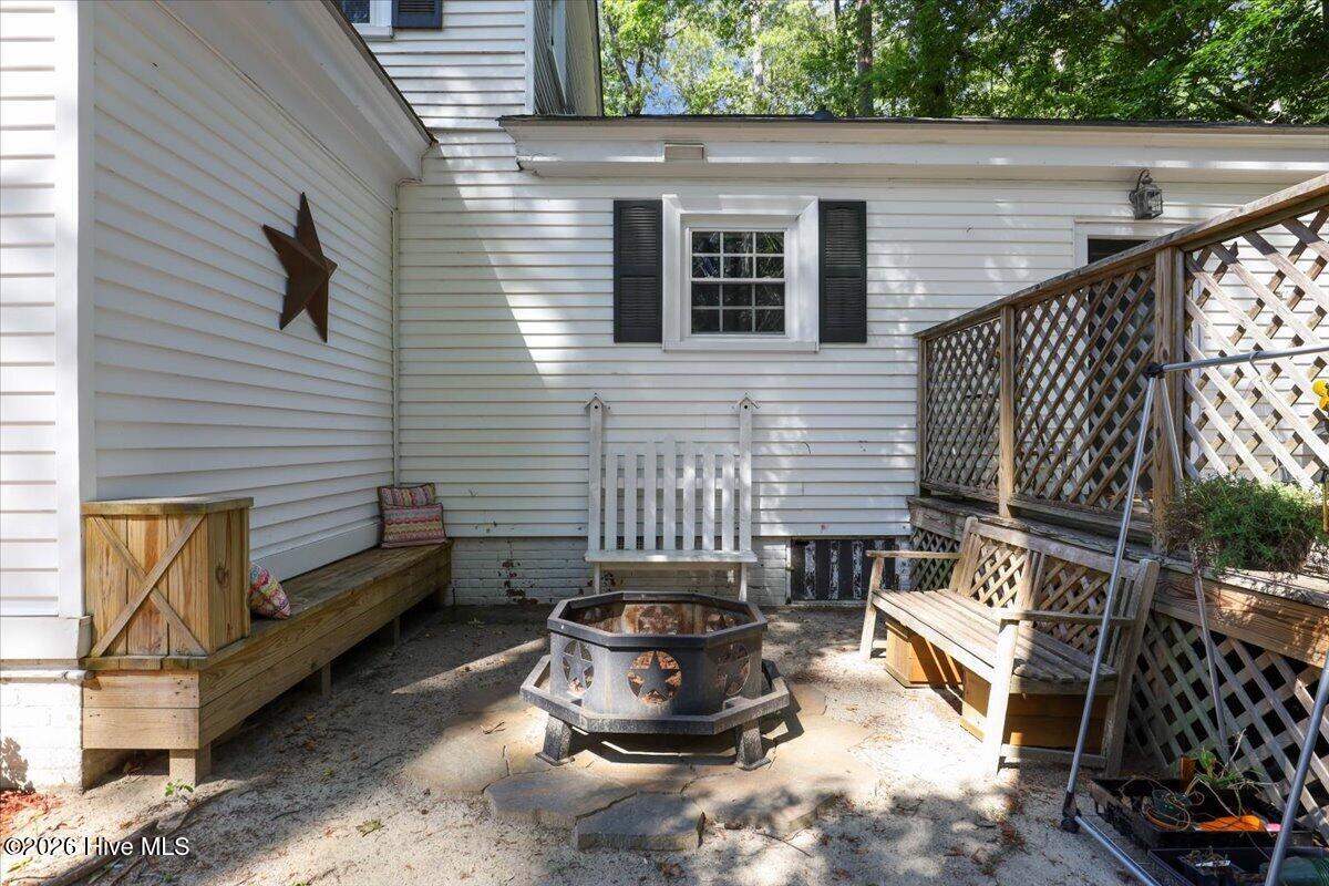 715 Evergreen Road