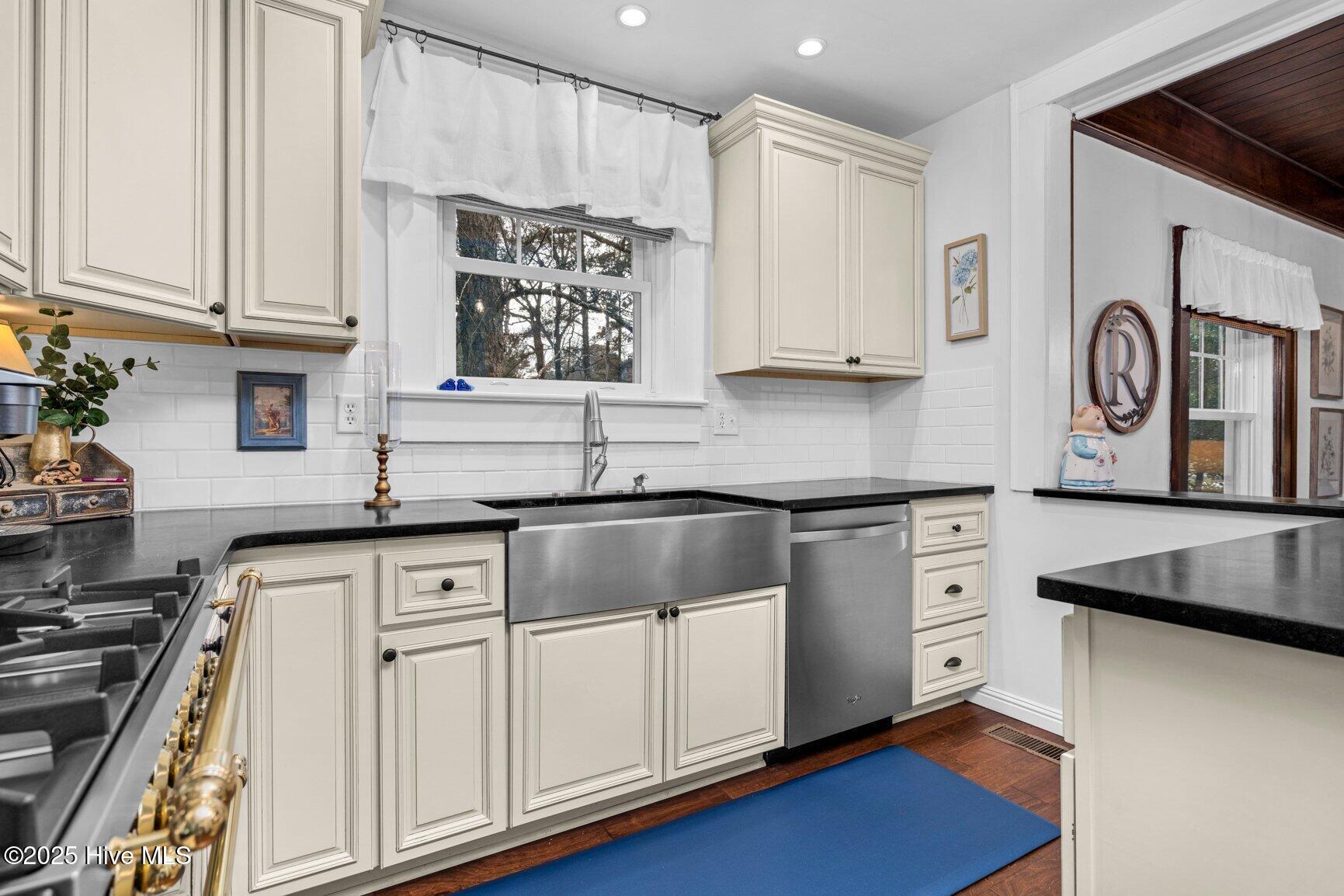 624 Sherrod Heights