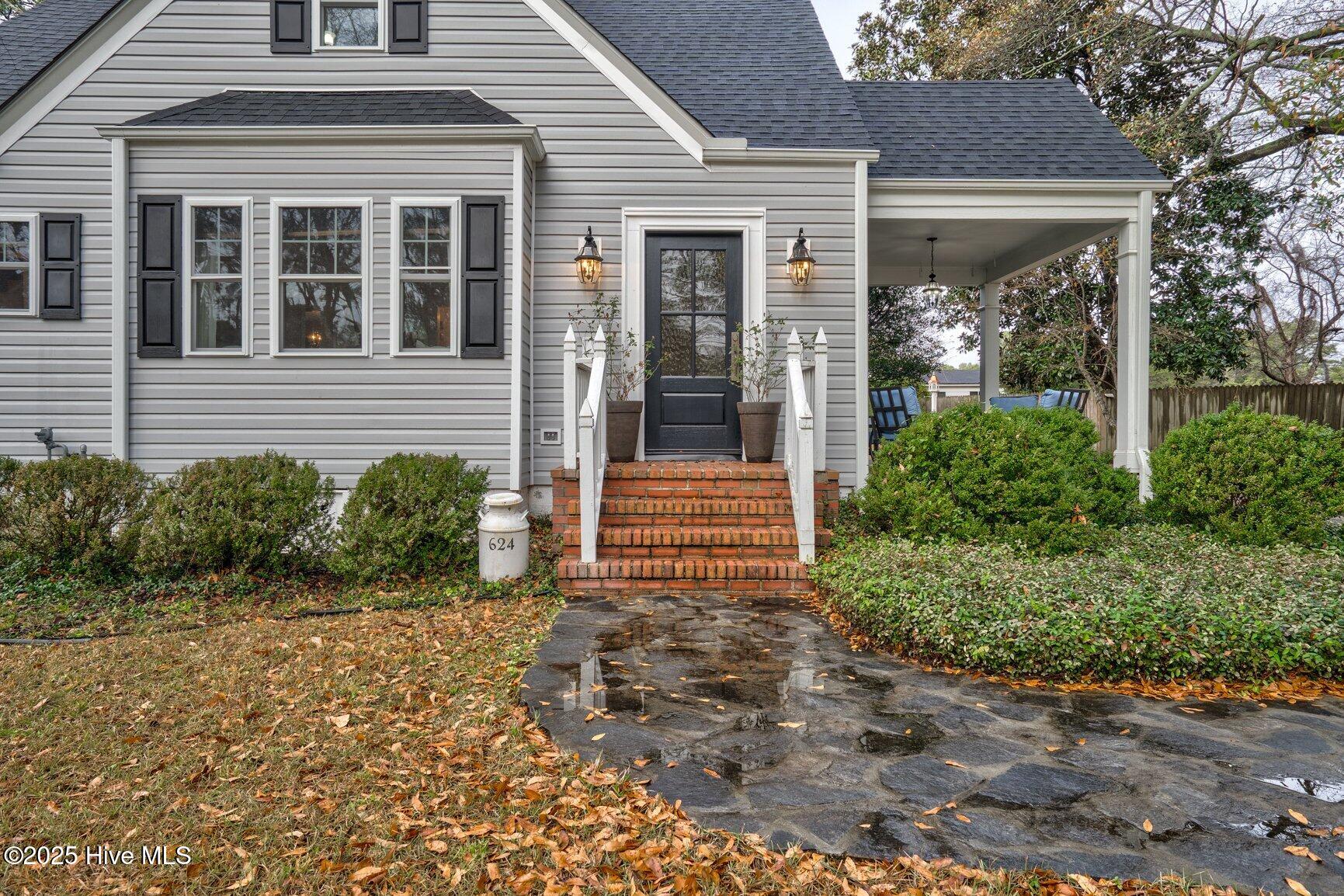 624 Sherrod Heights