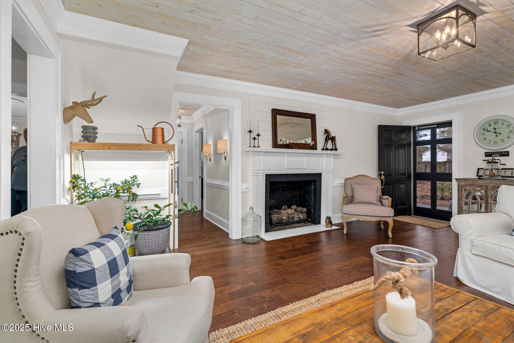 624 Sherrod Heights