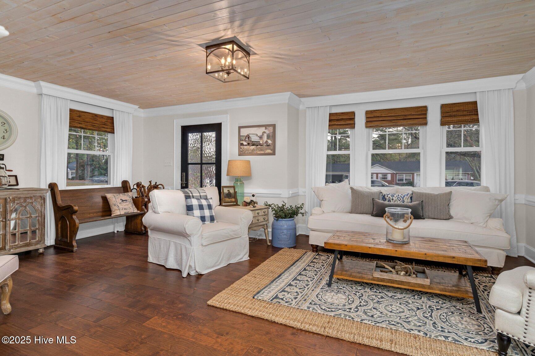 624 Sherrod Heights