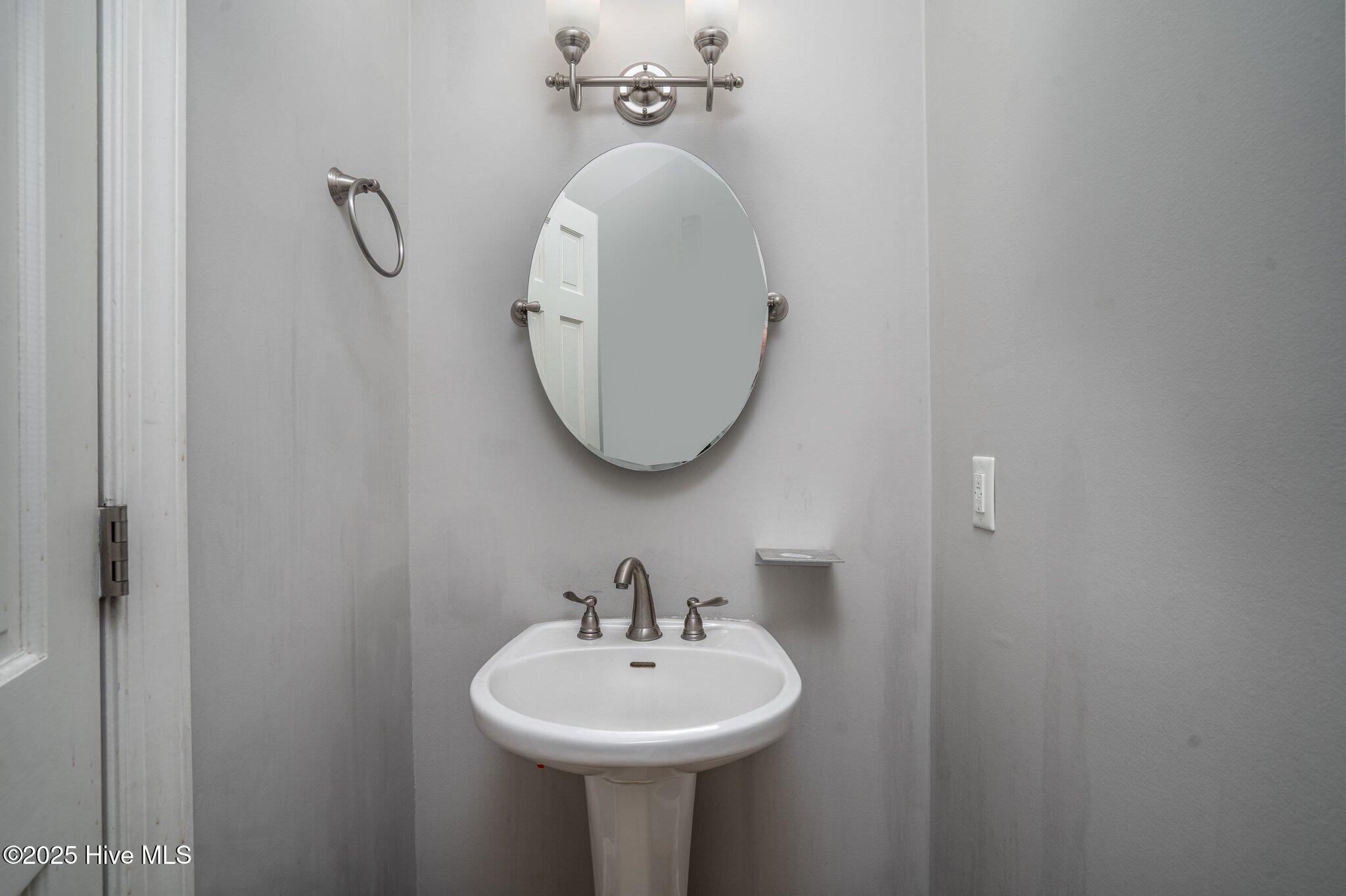 3040 Brassfield Drive