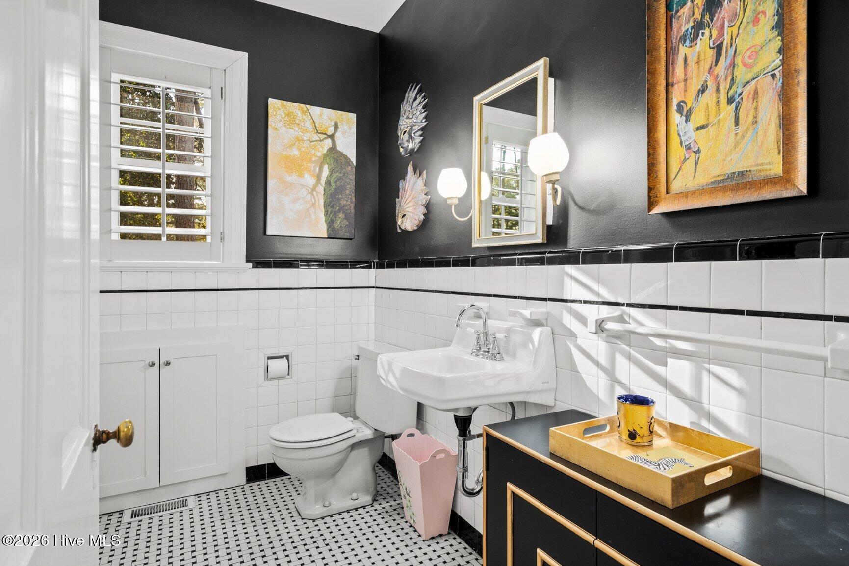 516 Piedmont Avenue