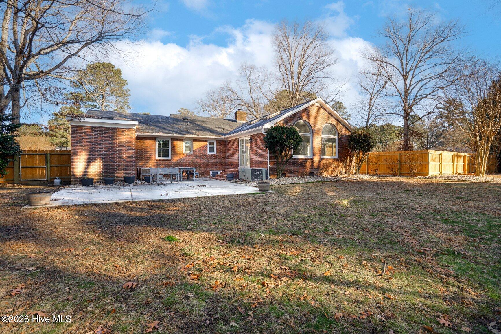 3701 Woodlawn Road